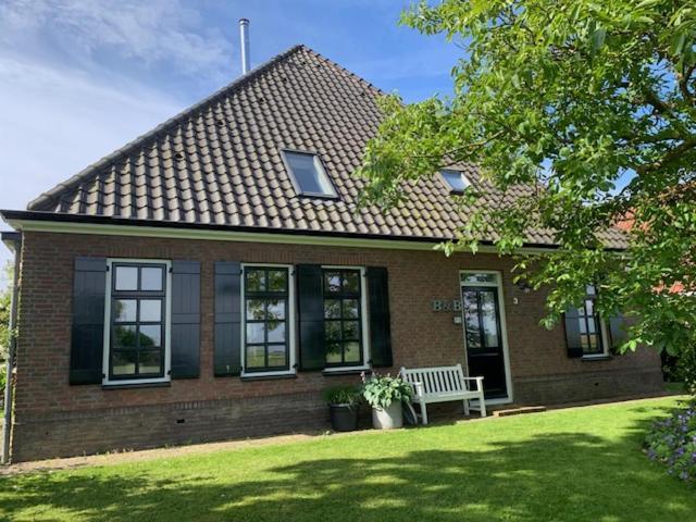Gastenverblijf Eenigenburg Buitenkant foto