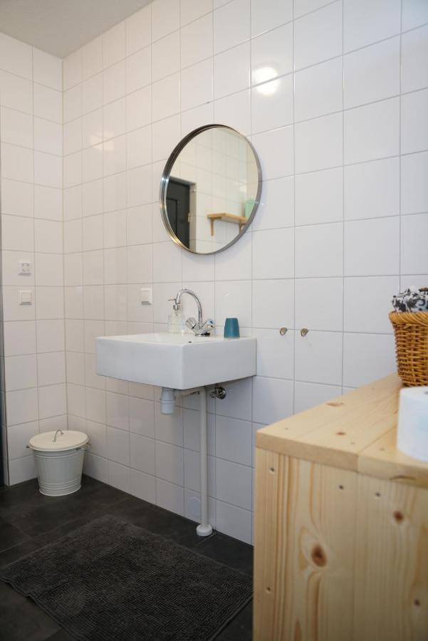 Gastenverblijf Eenigenburg Buitenkant foto